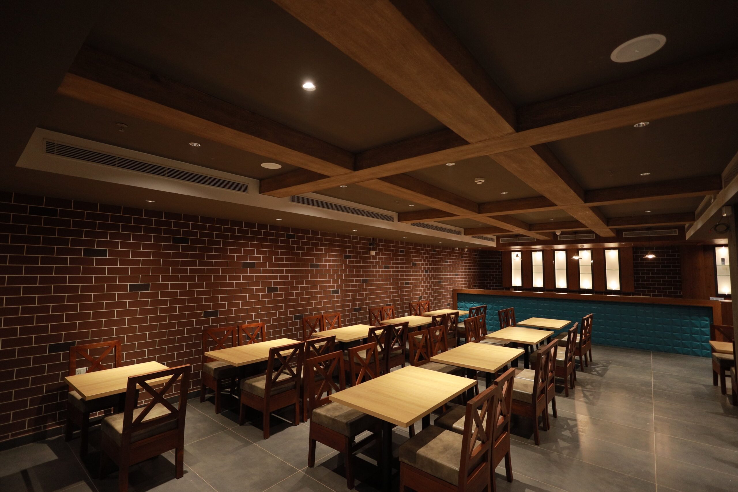 Hotel Viraj retreat Bar-Bar in munroe island